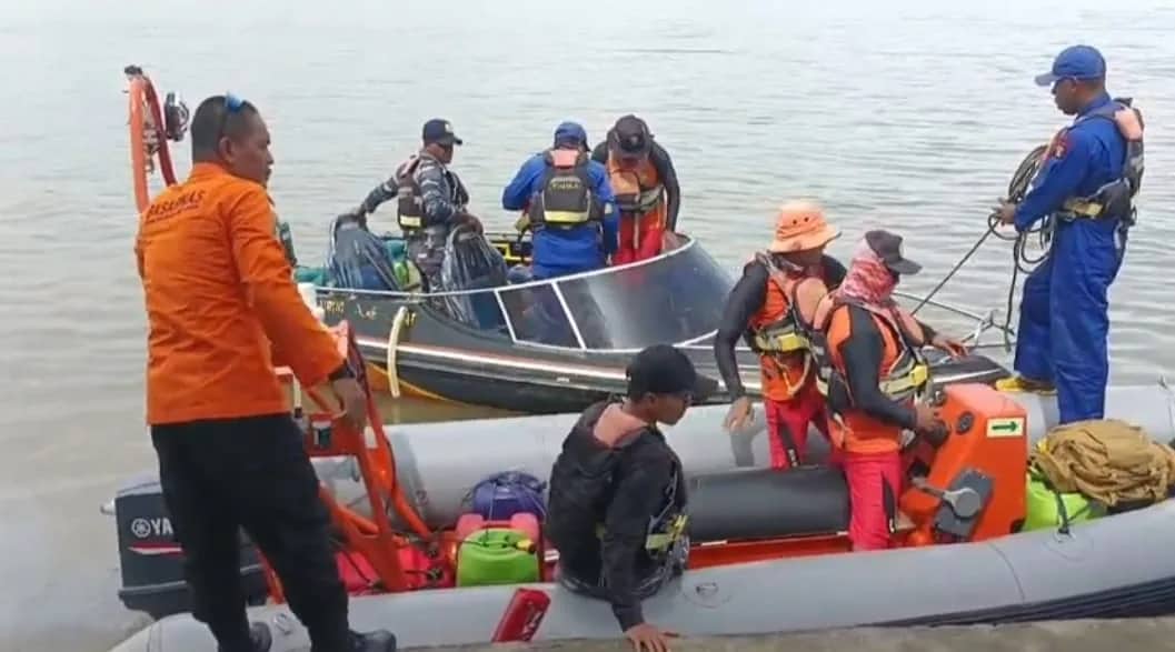 Ilustrasi berita Mimika: Speed Boat 40 PK Terbakar di Perairan Asgon, Satu Orang Hilang