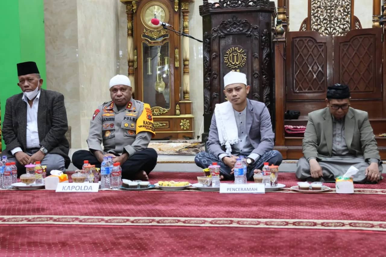 Ilustrasi berita JAYAPURA: Kapolda Papua Berbagi Pesan Kamtibmas Dalam Safari Ramadhan di Jayapura