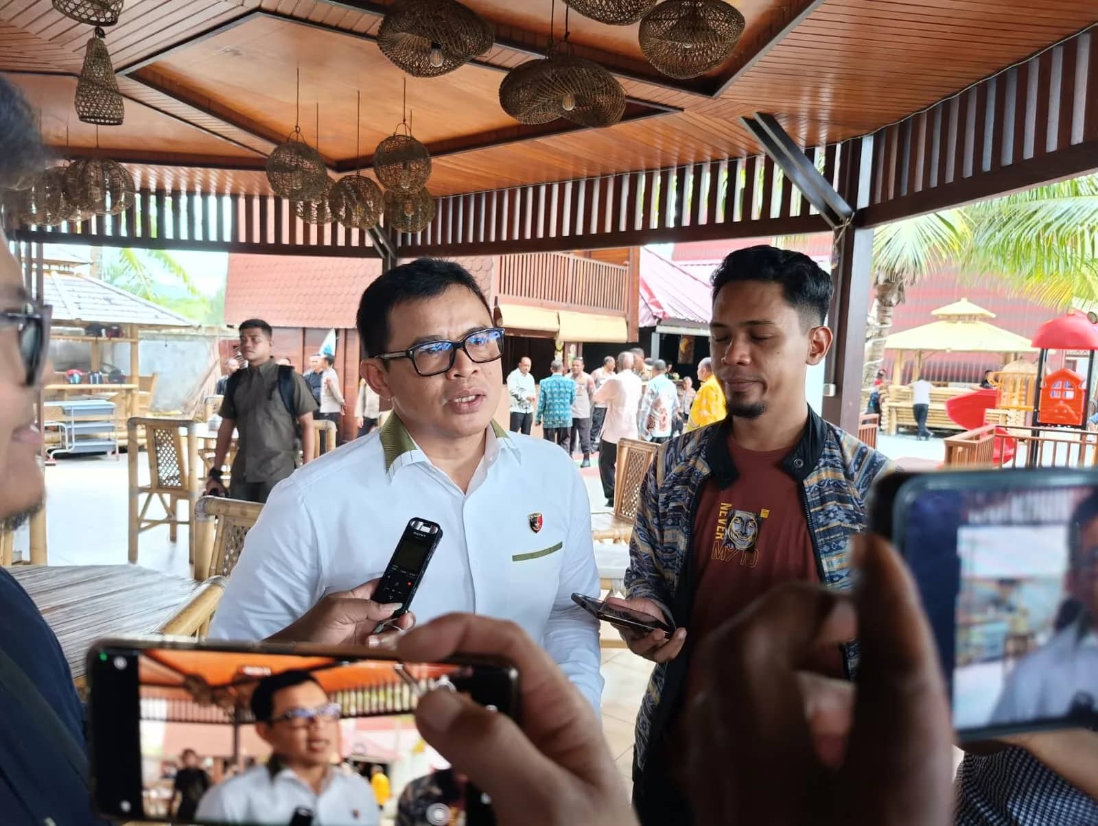 Ilustrasi berita Papua: Sekda Keerom Jadi Tersangka Kasus Korupsi Bansos Rp18 Miliar