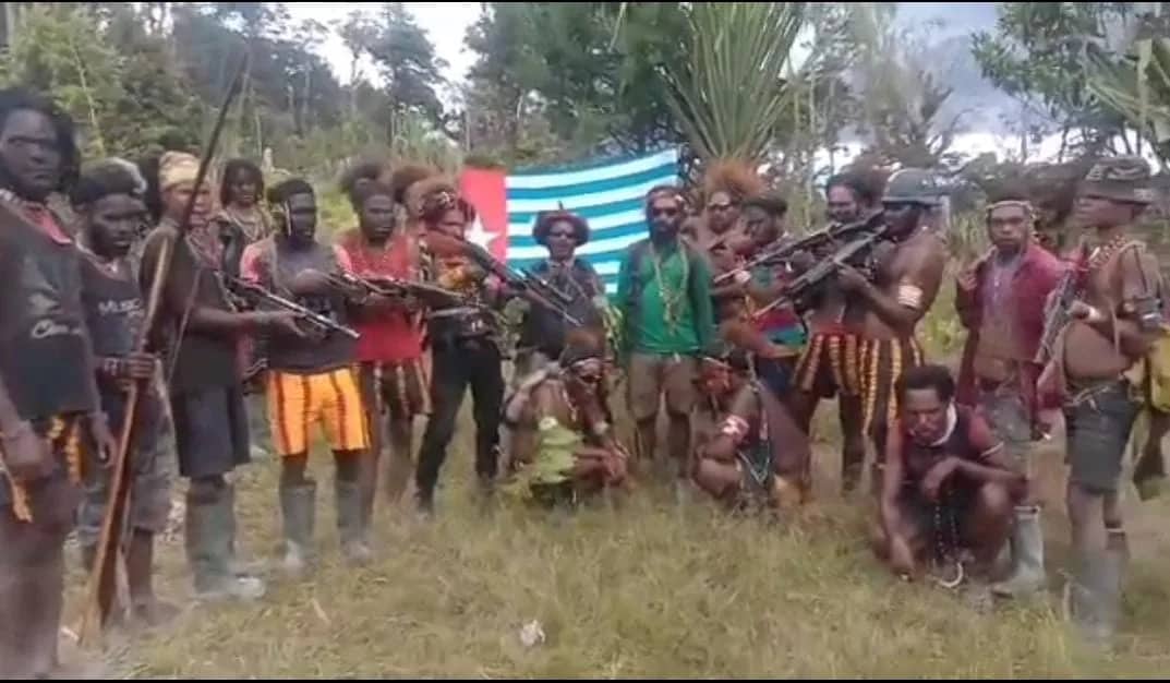 Ilustrasi berita Papua: Ingatkan Indonesia Tidak Gunakan Pesawat Sipil Drop Pasukan Militer di Pogapa Intan Jaya, Berikut 8 Pernyataan Sikap OPM