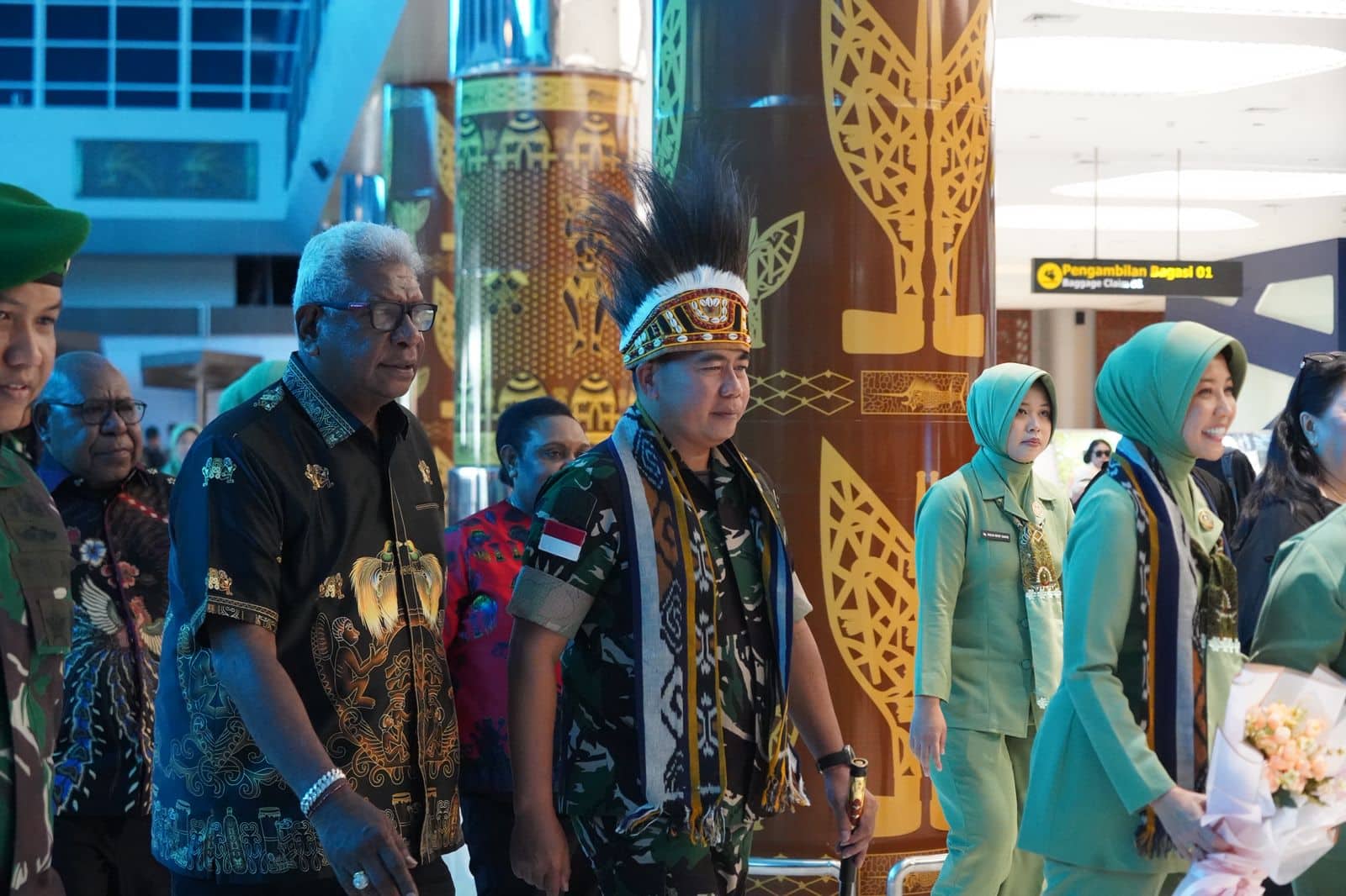Ilustrasi berita Mimika: Didampingi Bupati Rettob, Pangdam XVII/Cenderawasih Tiba di Mimika, Ini Agenda Kunkernya