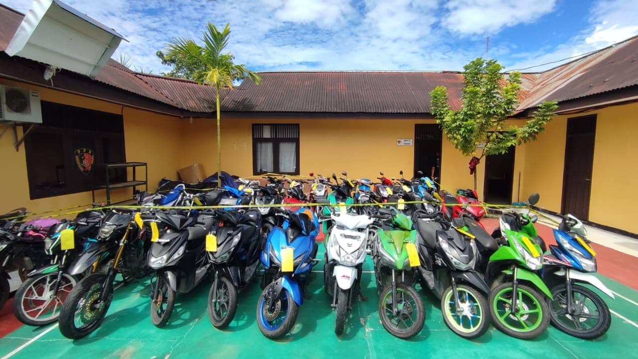 Ilustrasi berita Mimika: Aksi Curanmor di Timika Makin Nekat, Pelaku Rampas Motor Korban Sambil Diancam Senjata Tajam