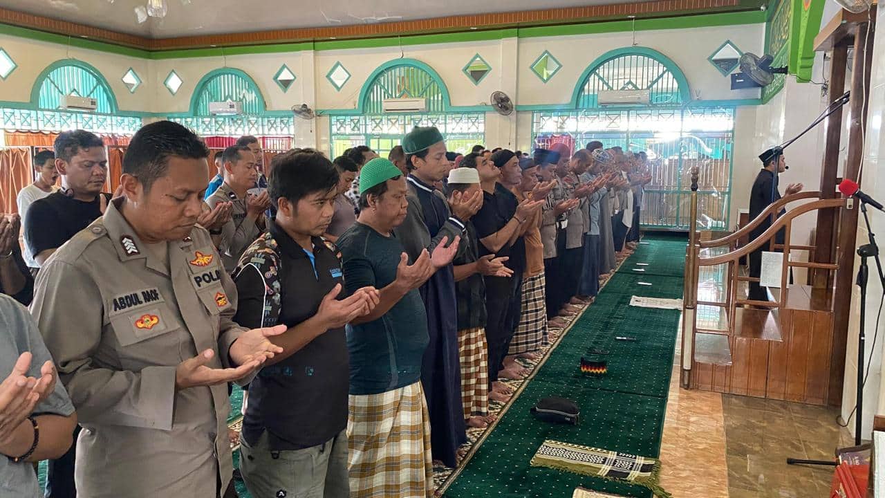 Ilustrasi berita Mimika: Polres Mimika Gelar Salat Gaib Bersama Masyarakat untuk Korban Peristiwa 28 Agustus
