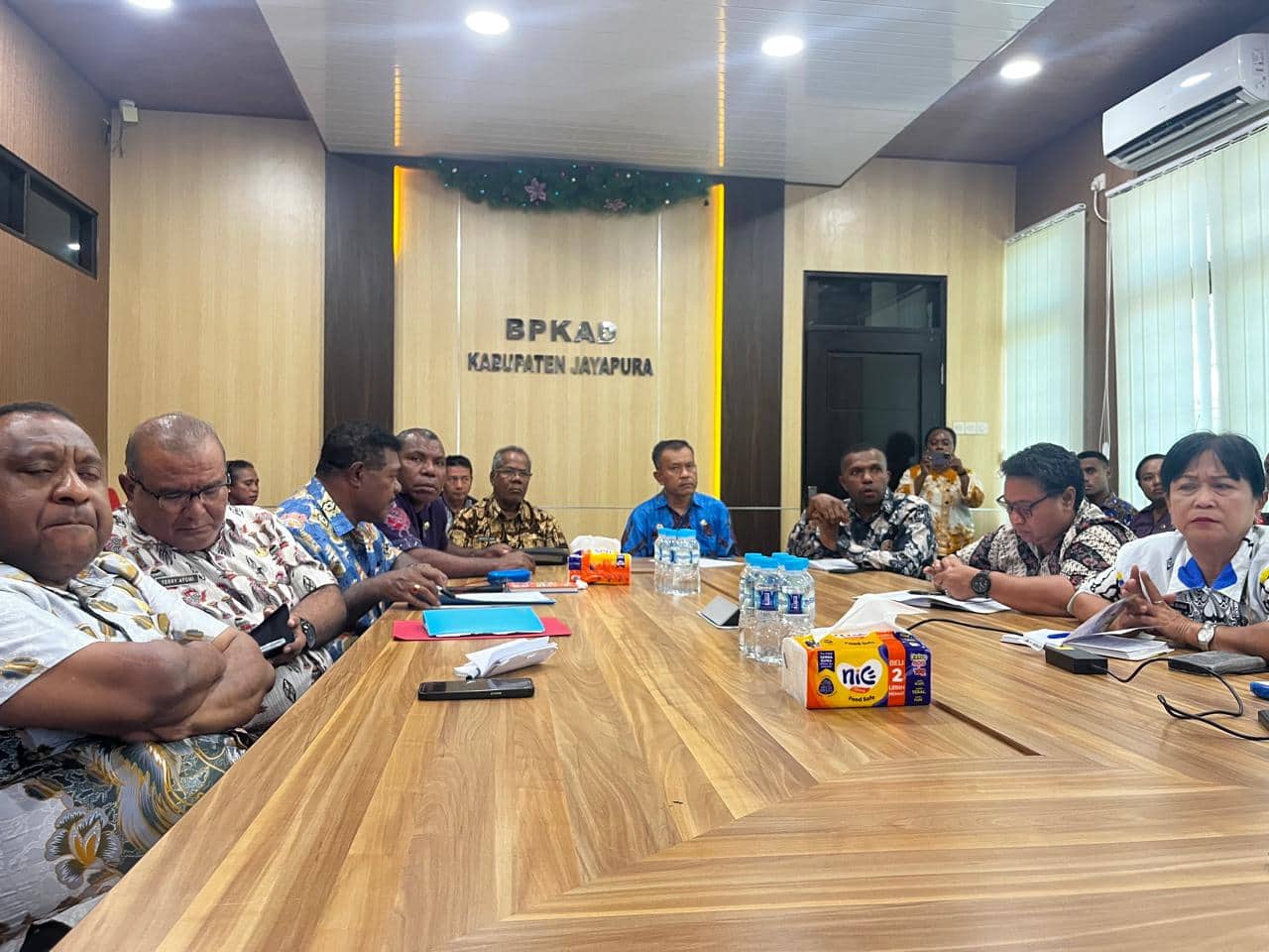 Ilustrasi berita JAYAPURA: Puluhan Gedung Milik Pemkab Jayapura Dialihfungsikan Jadi Sekolah Rakyat dan Dapur MBG