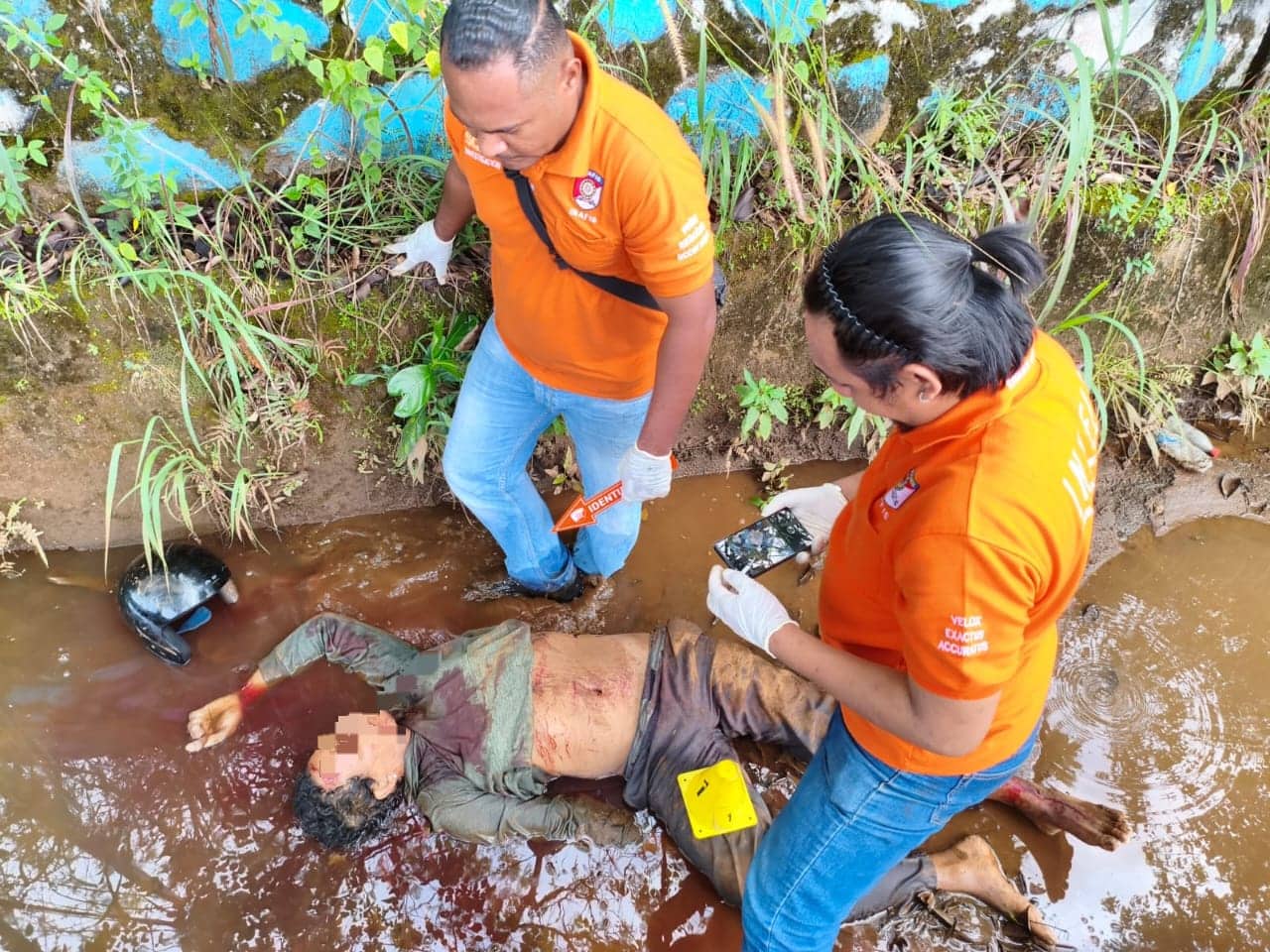 Ilustrasi berita JAYAPURA: Mayat Pria Ditemukan di Pinggir Jalan Nendali Sentani, Diduga Korban Pembunuhan