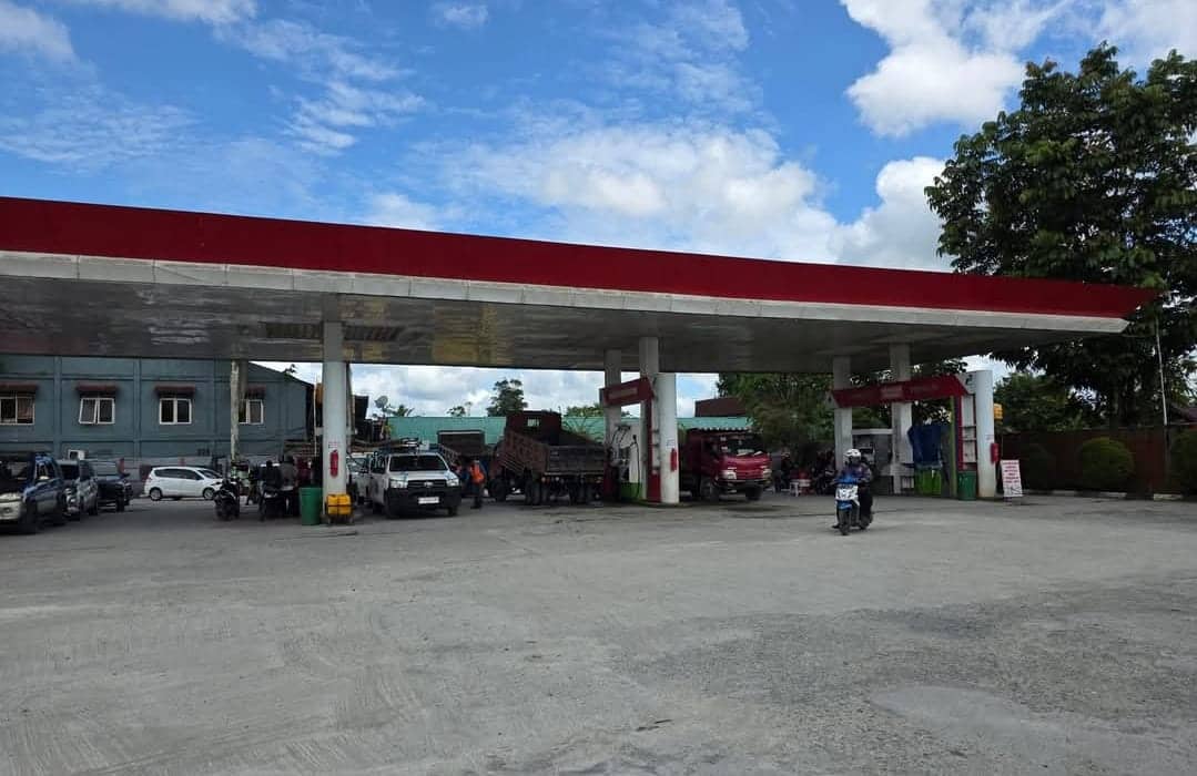 Ilustrasi berita Mimika: Antrean BBM di Mimika Mulai Normal, Pemda dan Pertamina Pastikan Distribusi Aman