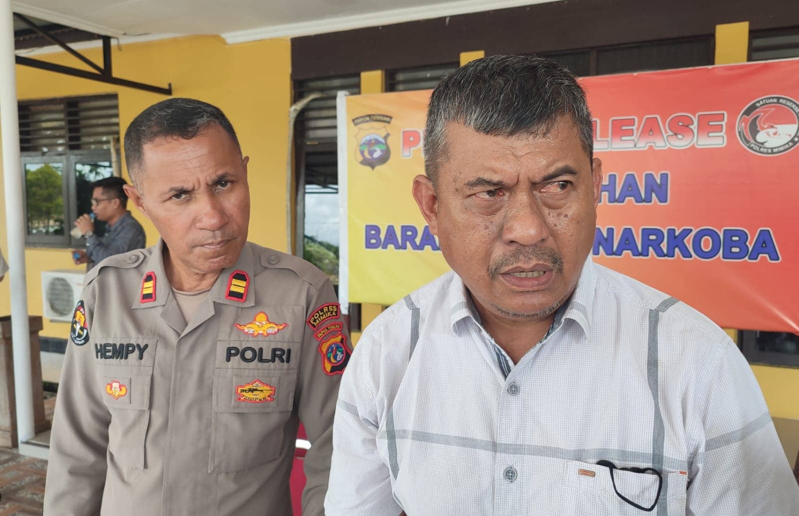 Ilustrasi berita Mimika: Jaringan Narkoba di Mimika Dikendalikan dari Luar Papua, Polres Mimika Ungkap 43 Kasus dan Amankan 58 Tersangka