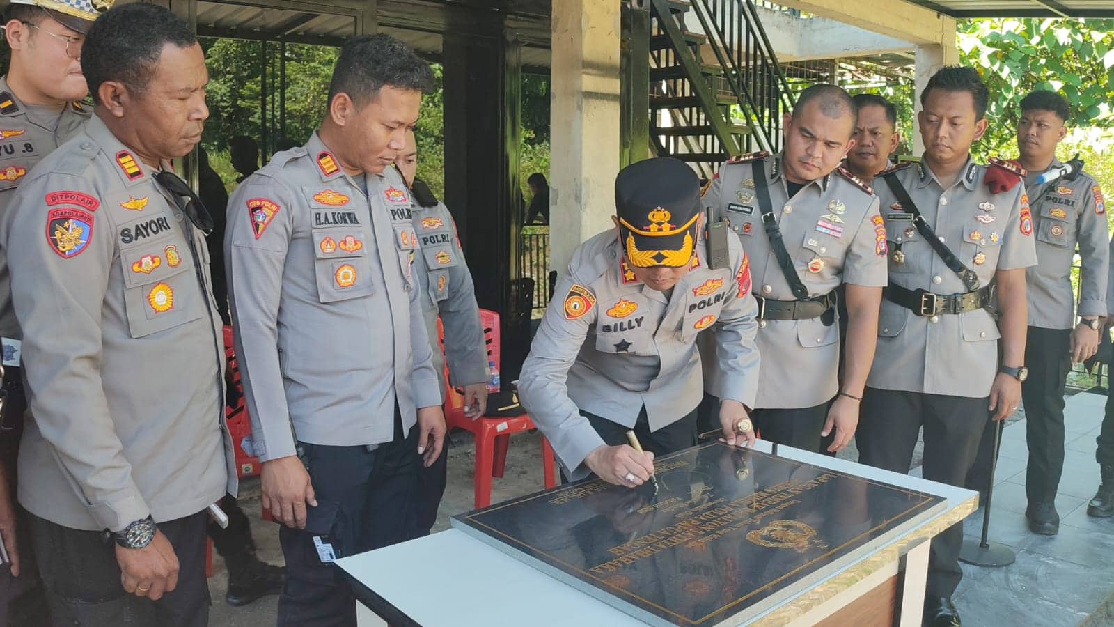 Ilustrasi berita Mimika: Resmikan Lapangan Tembak Baru, Kapolres Mimika : Dibuka Untuk Umum yang Mau Latihan