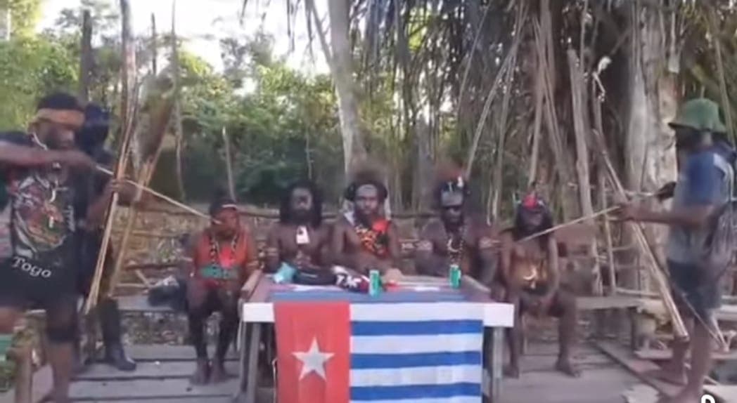 Ilustrasi berita PAPUA: Batalion Kanibal dan Batalion Semut Merah Pimpinan Elkius Kobak Dalang Penembakan Pesawat Smart Air di Bandara Korowai Batu, Boven Digoel