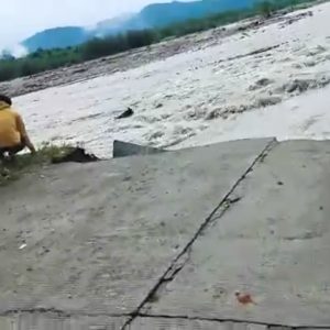 Banjir Hantam Trans Nabire, 400 Meter Jalan “Hilang”