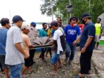 Tim SAR Evakuasi Jenazah di Pinggir Muara Kokonao
