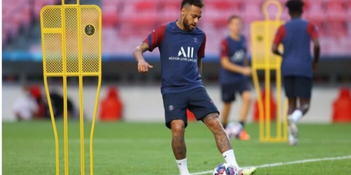 Neymar Telah Kembali Berlatih Sejak Dinyatakan Positif COVID-19