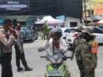 Polres Mimika Berlakukan Sanksi Bagi Warga yang Melanggar : Tegur atau Pushup
