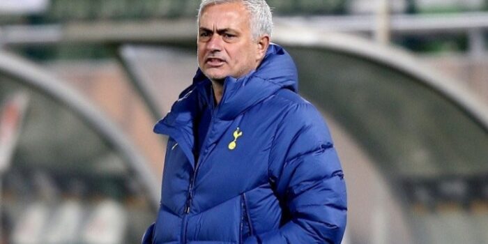 Mourinho Dilarang Mendampingi Tottenham di Satu Laga Eropa