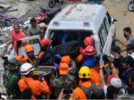 56 Orang Tewas Dalam Gempa Majene, Relawan Timika Kumpulkan Dana, Baznas Tiba di TKP