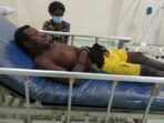 2 Korban Bentrok Pomako Dilarikan ke RSUD, Pengakuan Pria yang Dituduh Mabuk, “Saya Hanya Duduk-duduk”