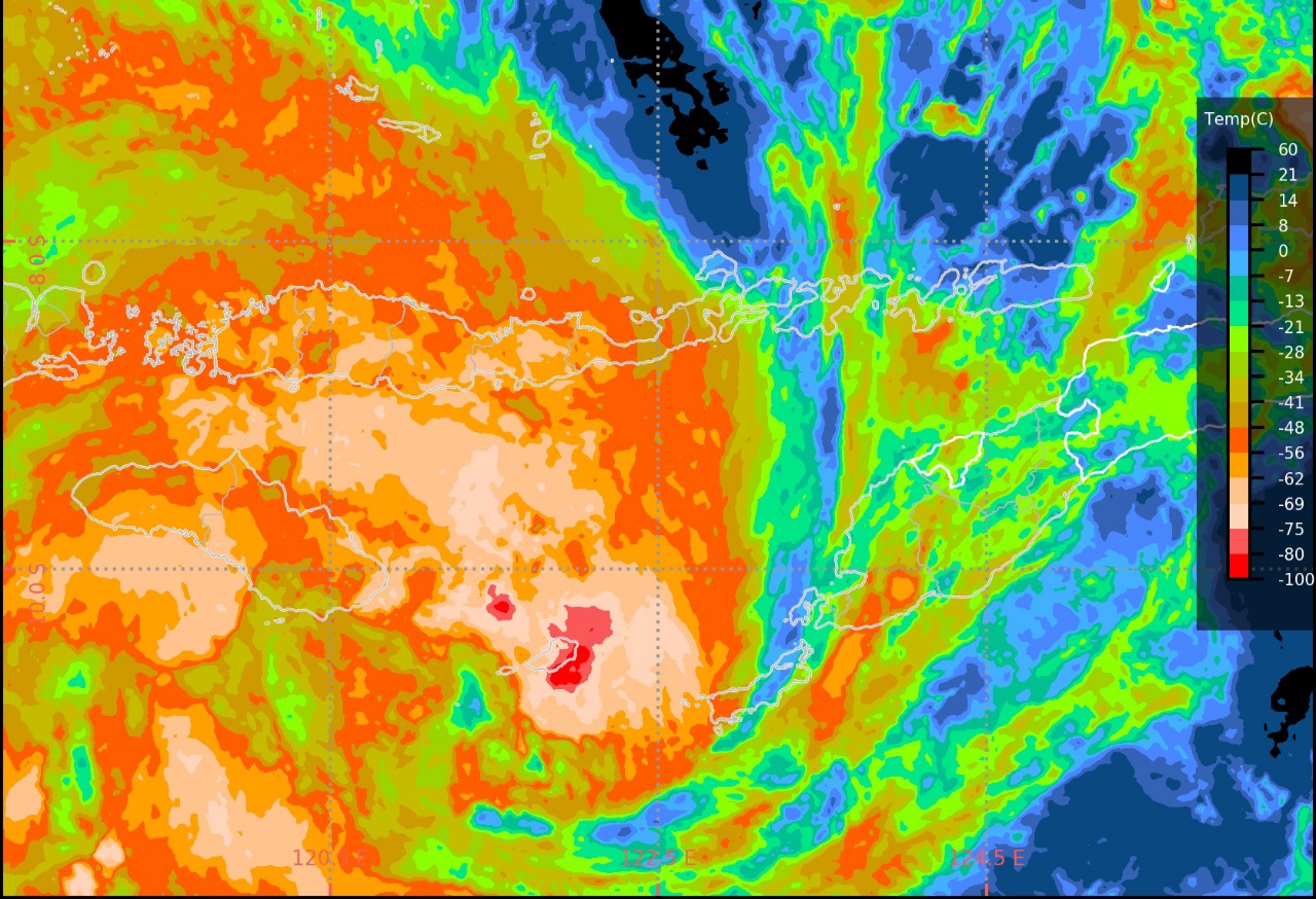 Badai Siklon Tropis Seroja bergerak ke arah barat daya pulau Timor/Rote.