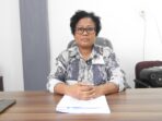 Wakil Ketua Komisi Informasi Provinsi Papua , Andriani Wally