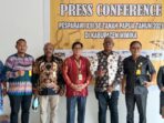 Ketum Pesparawi XIII se-Tanah Papua saat menerima kunjungan Pansus Pesparawi DPRD Mimika.