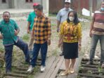 Awas..!!! Jangan Nyebrang Bersamaan di Jembatan Sesehan Inauga Timika, Akibatnya Bisa Fatal