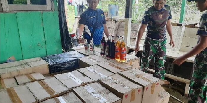 Kodim Jayawijaya Amankan 2.760 Botol Minuman Beralkohol Selundupan
