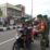 Personel TNI Koramil Mimika Pelda Mustajib memberikan edukasi prokes pengguna jalan dan membagikan masker.