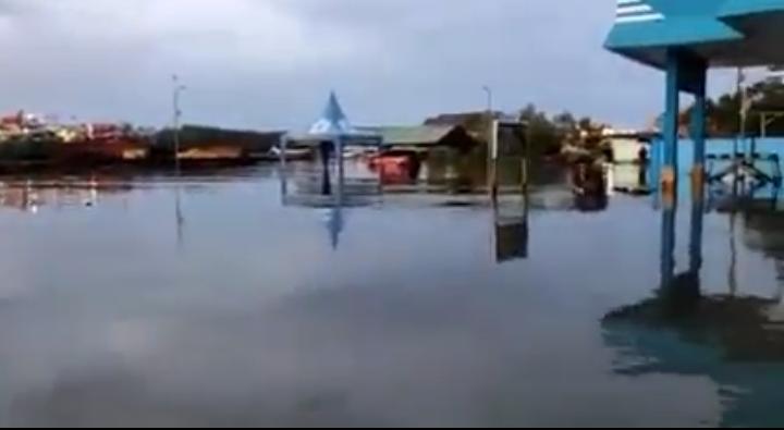 Wilayah Pomako direndam banjir rob pekan lalu.