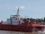 Kapal Basarnas yang dikerahkan mencari KM Kalimas 4 yang hilang dalam saat menuju Agats, Kabupaten Asmat, Papua.