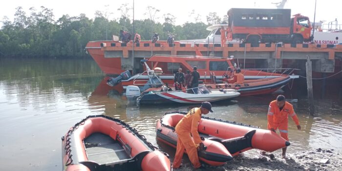 Kabar Terkini !!! Tujuh Penumpang Speedboat Terdampar di Puriri, Begini Kondisi dan Identitas Mereka