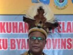 Kepala suku Biak wilayah Provinsi Papua Barat atau Mananwir Byak Bar Wambarek, Mananwir Hengky Korwa