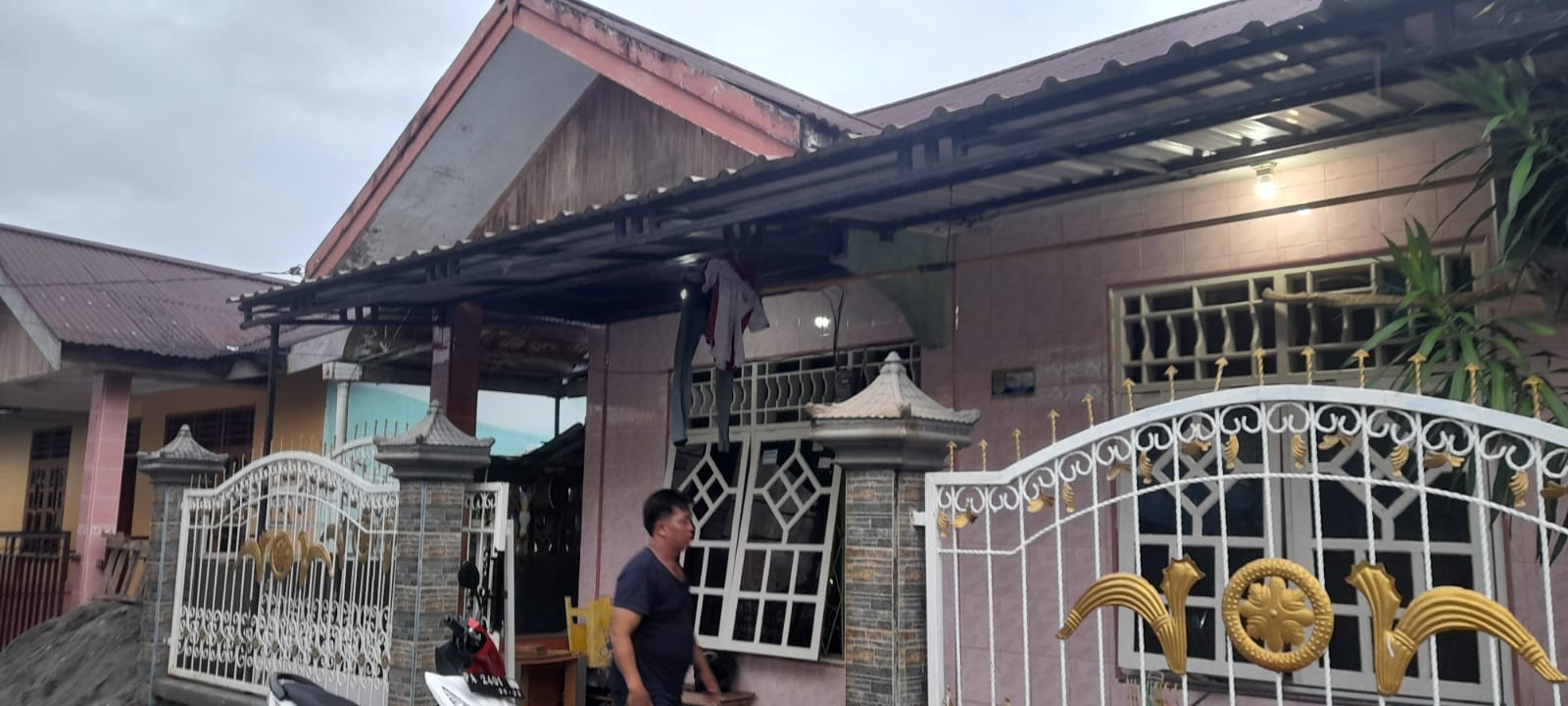 Rumah Milik Yusuf di Gang Toba Timika yang terbakar