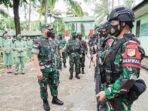 Kunjungi Dua Pos Perbatasan RI -PNG, Pangdam XVII Cenderawasih Ingatkan Prajurit TNI Tentang Kesiapsiagaan