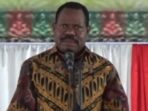 12 Balita Asal Papua Diberangkatkan ke Surabaya, Saksi : di Pesawat Mereka Menangis – menangis