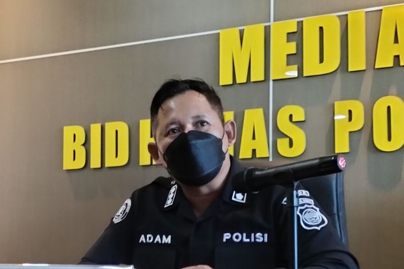 Kepala bidang Humas Polda Papua Barat Kombes Pol Adam Erwindi