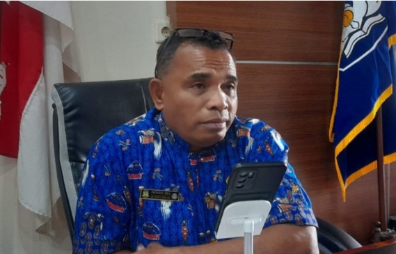 Plt Kepala Dinas Pendidikan, Perpustakaan dan Arsip Daerah Papua, Protasius Lobya