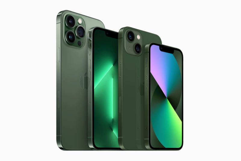 iPhone 13 warna hijau