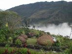 Menonton Tradisi Perang Langsung dari Desa Kilise Papua