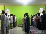 Umat Islam Biak Padati Masjid Shalat Tarawih Sambut Ramadhan