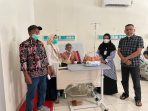 Miris, Seorang Tukang Ojek di Timika Alami Kecelakaan, Tak Mampu Hidupi Keluarga, Mujur !!! BPJS Ketenagakerjaan Beri Santunan