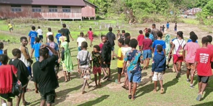 PGRI Teluk Bintuni Gelar Aksi Mogok Mengajar