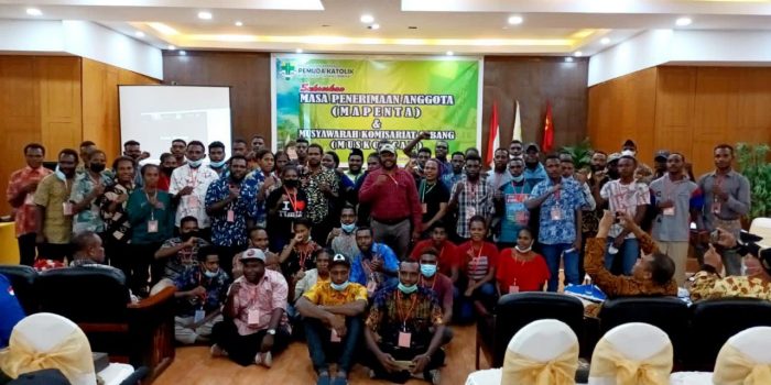 Pemuda Katolik Mimika Terima Anggota Baru dan Gelar Muskomcab, Wujudkan Pro Ecllesia Et Patria Pro Bono Publico
