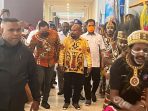 Bupati Diminta Tidak Asal Bicara Soal Pemekaran, Gubernur Lukas Enembe : Kalau Mau Harus 7 Provinsi