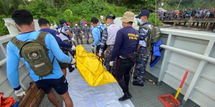 KM Cahaya Arafah Tenggelam di Perairan Halmahera, Hari Ini 9 Jenazah Sudah Ditemukan, 4 Orang Hilang, 64 Orang…