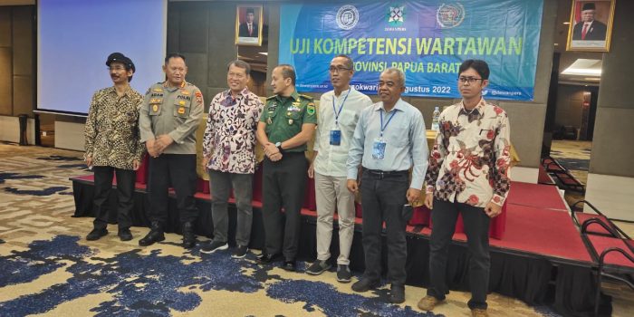 LPDS Gandeng Dewan Pers dan PWI Papua Barat Gelar UKW