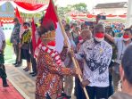 Mendagri Canangkan Gerakan Pembagian 10 Juta Bendera Merah Putih di Kabupaten Merauke