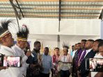 Tomi Mano Lantik Presidium Pemuda Adat Tabi, Diharapkan Bisa Jaga Keamanan