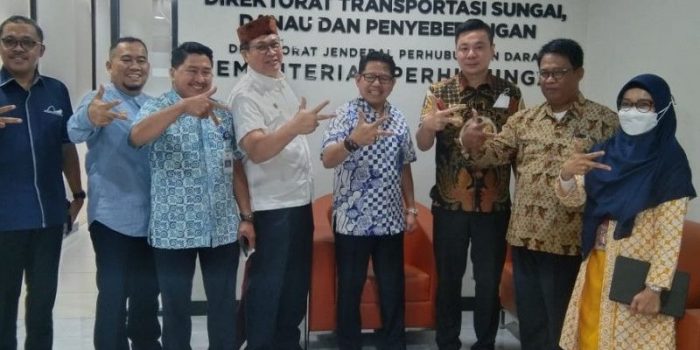 Bupati Freddy Usulkan Trayek Baru ASDP Kaimana-Dobo-Timika