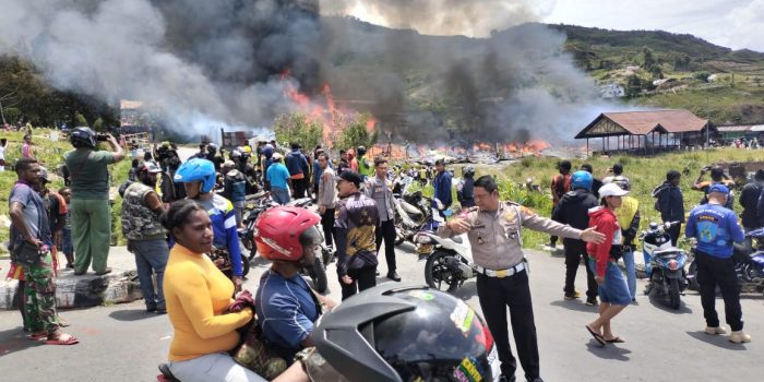 Kebakaran Hebat di Puncak Jaya, 17 Kios dan 7 Ruko Hangus Terbakar, Aparat Waspadai Penjarahan