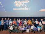 10 Pemenang Lomba Video 94 Detik Dalam Rangka Hari Sumpah Pemuda dari Wilayah Adat Mamta dan Lapago Terima Penghargaan