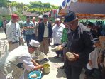 Hadiri Peringatan Maulid Nabi Muhammad SAW, Plt. Bupati Mimika Letakan Batu Pertama Pemugaran Masjid Babussalam Timika